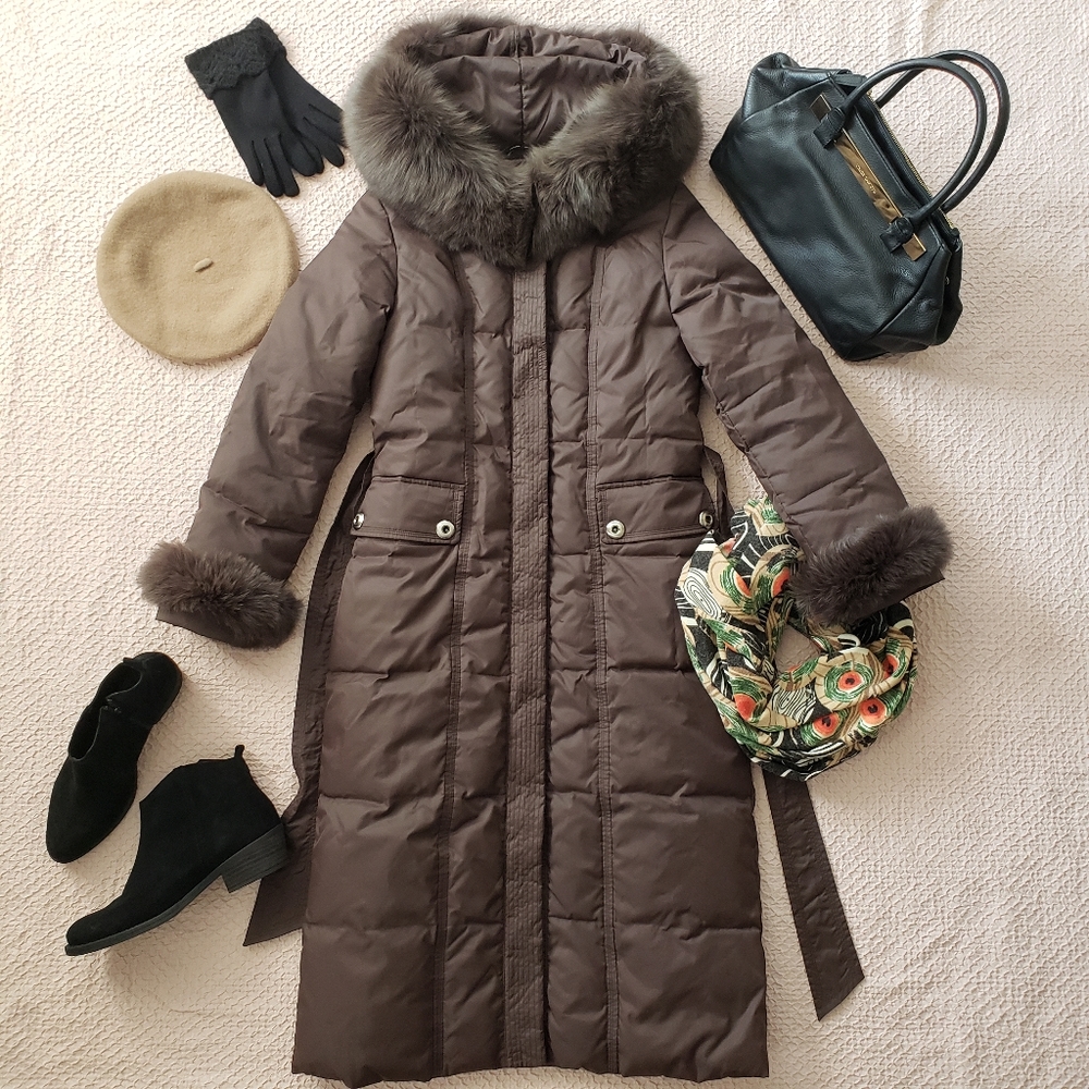 Women's Brown Puffer Coat with Fur Trim
